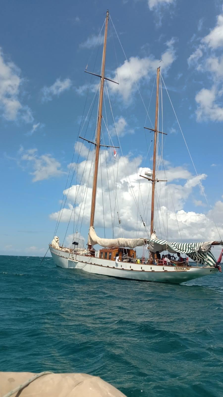 Veteran-led sailing project aboard a traditional sailing vessel during an open-sea voyage with VEP Sailing Events